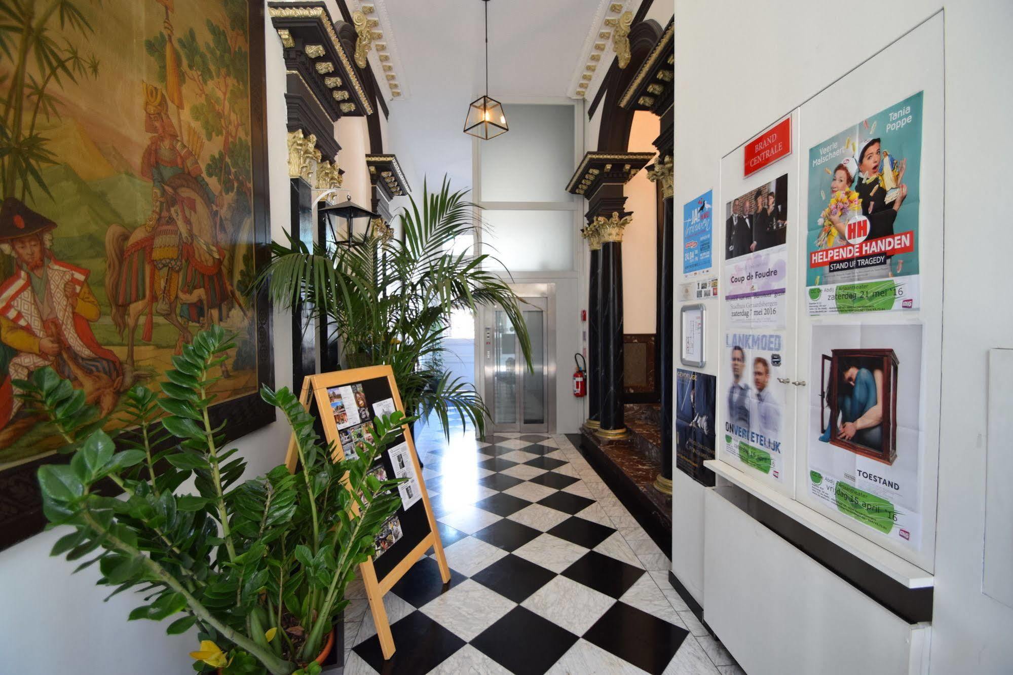 Hotel Geeraard Geraardsbergen Esterno foto