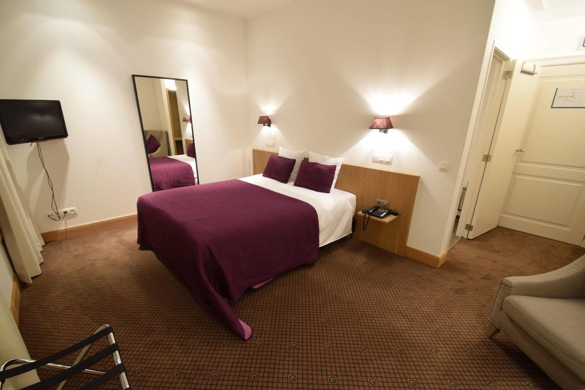 Hotel Geeraard Geraardsbergen Esterno foto